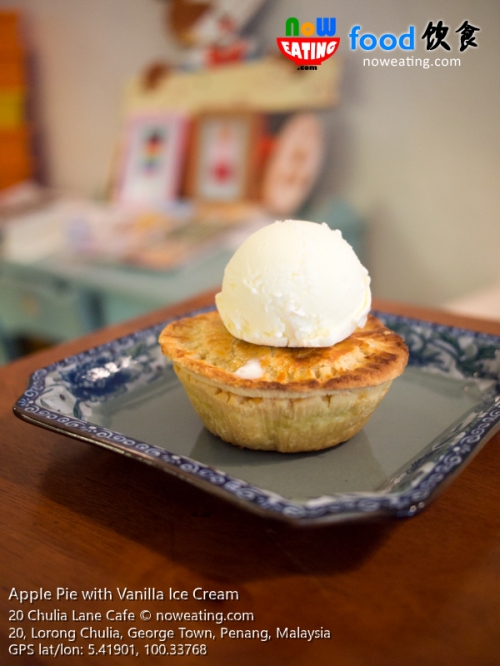 Apple Pie with Vanilla Ice Cream
