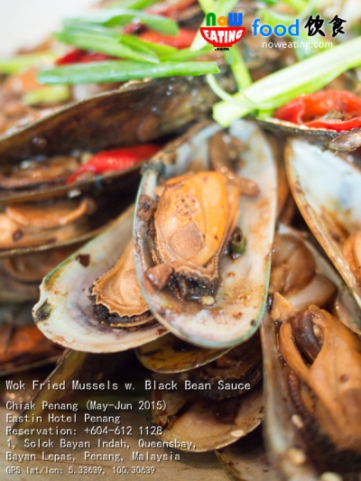 Wok Fried Mussels w. Black Bean Sauce