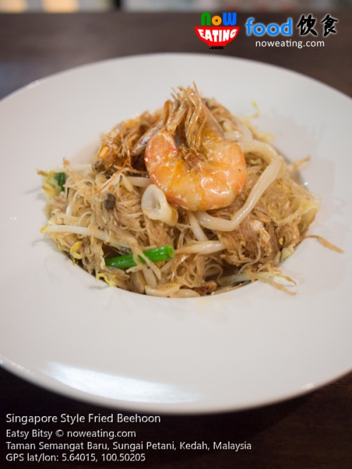 Singapore Style Fried Beehoon