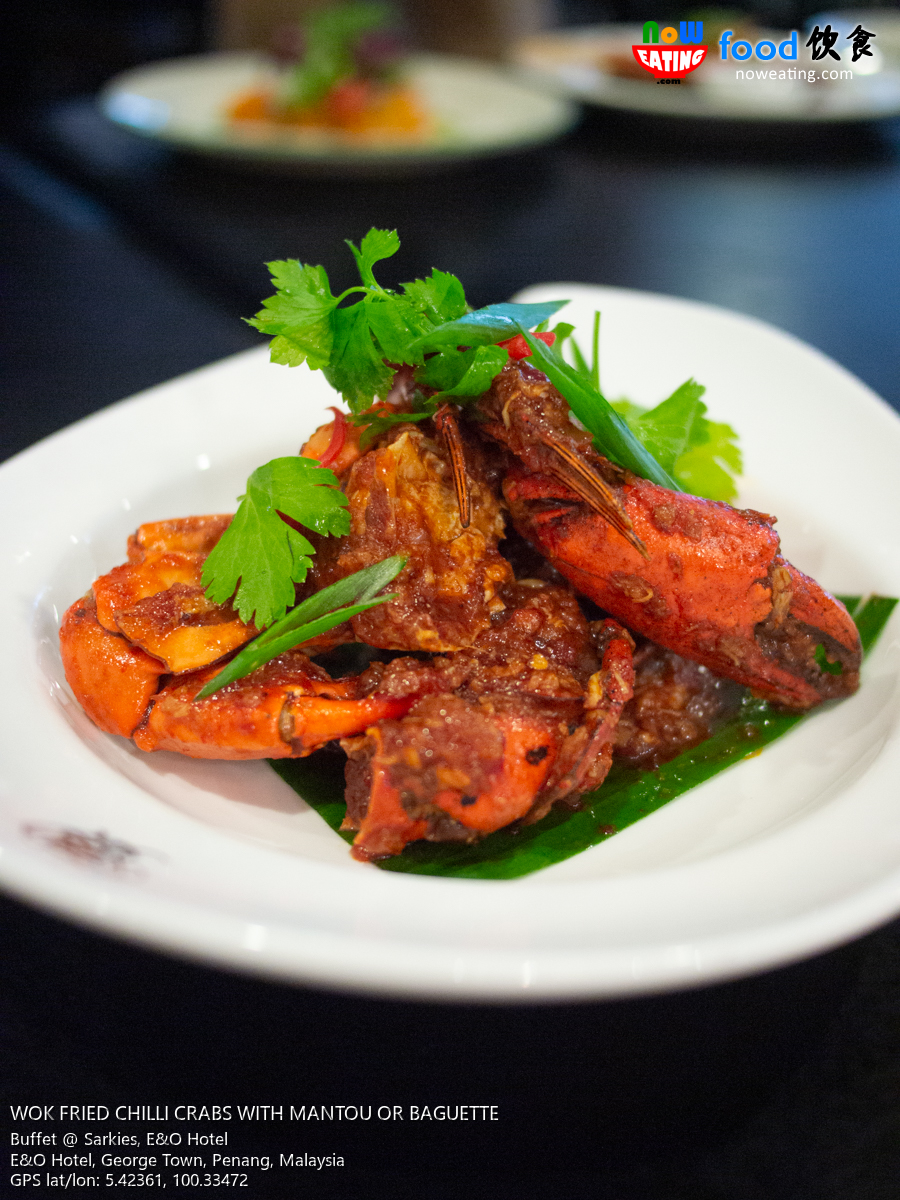 WOK FRIED CHILLI CRABS WITH MANTOU OR BAGUETTE