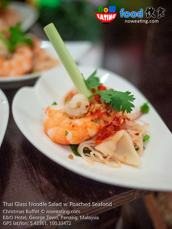 Thai Glass Noodle Salad w. Poached Seafood