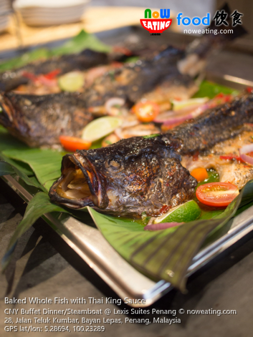 Baked Whole Fish with Thai King Sauce