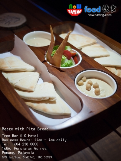 Meeze with Pita Bread