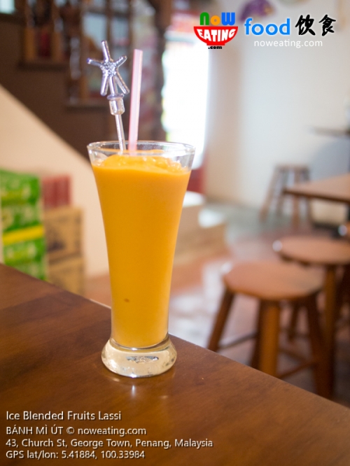 Ice Blended Fruits Lassi